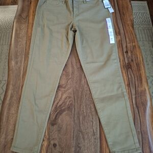 New Torrid Stylish Tan Pants